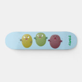 Niedliche Oliven singen Cartoon Skateboard (Horizontal)