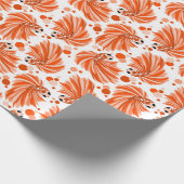 Niedliche Orange-Betta-Fische und Polka-Punkte Geschenkpapier (Ecke)