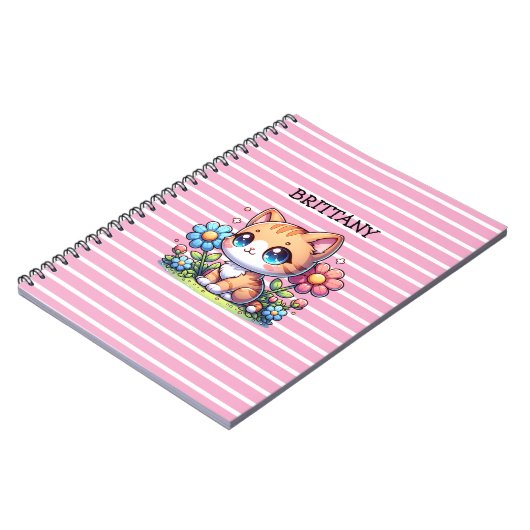 Niedliche Orange Kitty Cat bei Blume Personalisier Notizblock (Linke Seite)