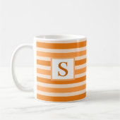 Niedliche Orange Striping Design Custom Initial Kaffeetasse (Links)