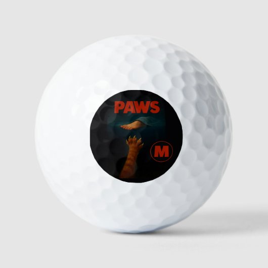 Niedliche Orange Tabby vs Menschenfuß Golfball (Vorderseite)