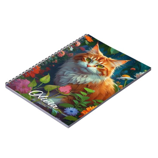 Niedliche Orangenkatze bei Blume Personalisiert Notizblock (Linke Seite)