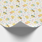 Niedliche Osterküken mit Blume und Eiern Geschenkpapier (Ecke)