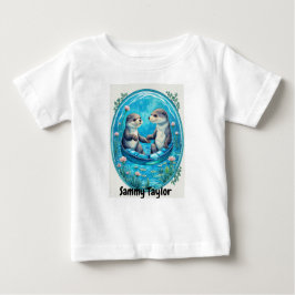 Niedliche Otters in blauem Wasser. Wasserlilienpla Baby T-shirt