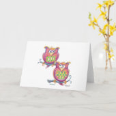 Niedliche Owls auf Zweigen Grußkarte Karte (Gelbe Blume)
