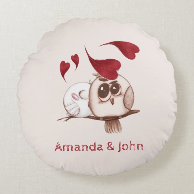 Niedliche Owls Couple Names Personalisiert Rundes Kissen (Vorderseite)