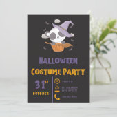 Niedliche Panda Hexe Wolken Fledermäuse Schwarzes  Einladung (Stehend Vorderseite)