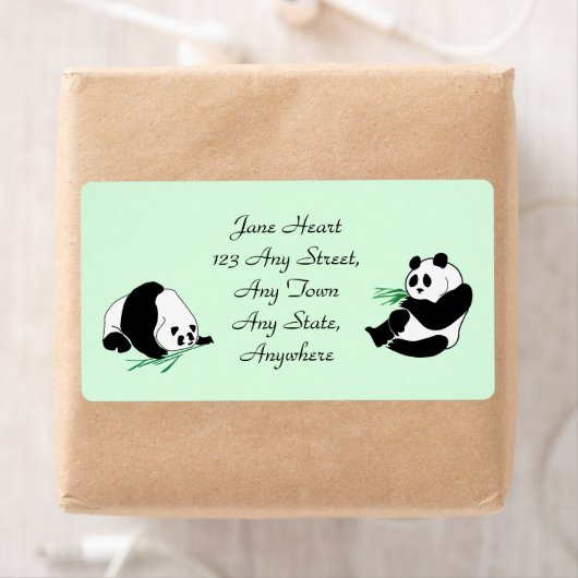 Niedliche Pandas mit Bamboo-Shoots-Labels (Insitu)