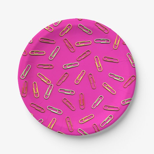 NIEDLICHE Papierklammern auf rosa Pappteller (Vorderseite)