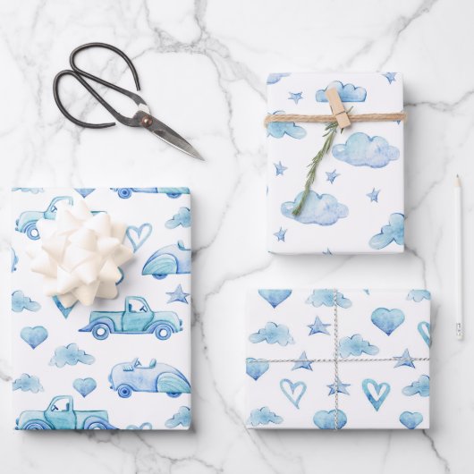 Niedliche Pastel Baby Boy Blue Trucks Wolken Herz Geschenkpapier Set (Vorderseite)