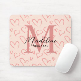 Niedliche Pastellrosa Herz-Muster-Script Monogram Mousepad