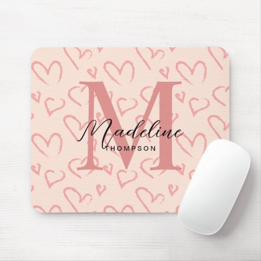 Niedliche Pastellrosa Herz-Muster-Script Monogram Mousepad (Mit Mouse)
