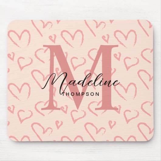 Niedliche Pastellrosa Herz-Muster-Script Monogram Mousepad (Vorne)