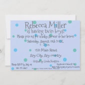 Niedliche Pastellschuhe Junge Zwillinge Baby Dusch Einladung (Rückseite)