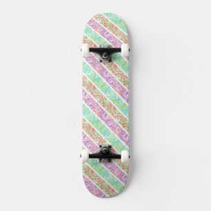 Niedliche Pastellstreifen für Blume Skateboard