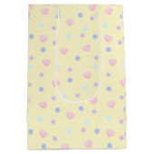 Niedliche Pastelmuscheln und Perlen im Lemon Chiff Mittlere Geschenktüte (Rückseite)