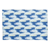 Niedliche Pastelwolken auf blau Kissenbezug (Vorderseite)