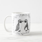 Niedliche Penguin-Paare vervollkommnen Kaffeetasse (Links)