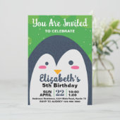 Niedliche Penquin Geburtstagsparty Einladung (Stehend Vorderseite)