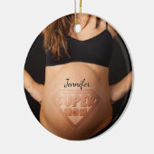 Niedliche Personalisierte Super Mama Schwangere Ba Keramik Ornament (Links)