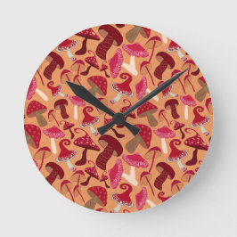 Niedliche Pilze Runde Wanduhr