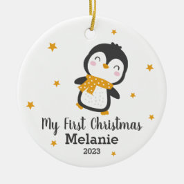 Niedliche Pinguinbabys erste Weihnachten auf weiße Keramik Ornament
