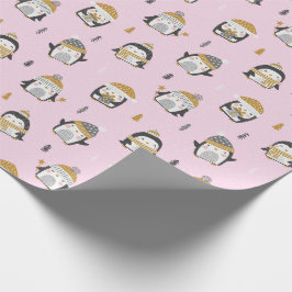 Niedliche Pinguine mit Bäumen, Schnee und Geschenk Geschenkpapier