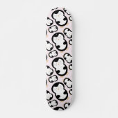 Niedliche Pinguine Muster (rosa) Skateboard (Vorne)