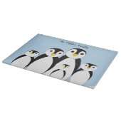 Niedliche Pinguinfamilie Schneidebrett (Ecke)