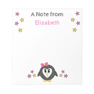 Niedliche Pinguinsterne und Namen rosa Kinder Notizblock