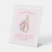 Niedliche Pink Beatrix Potter Rabbit Floral Baby D Sockelschild (Vorderseite)