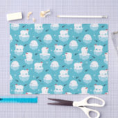 Niedliche Polarbären in Weihnachtsmannmützen Weihn Seidenpapier (Handwerk)