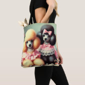 Niedliche Poodle-Illustration Tasche (Von Nahem)