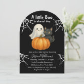 Niedliche Pumkin Black Cat Halloween Kinderdusche Einladung (Stehend Vorderseite)