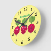 Niedliche Radieschen singend Trio Cartoon Gemüse Runde Wanduhr (Winkel)