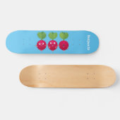Niedliche Radieschen singend Trio Cartoon Gemüse Skateboard (Horizontal)