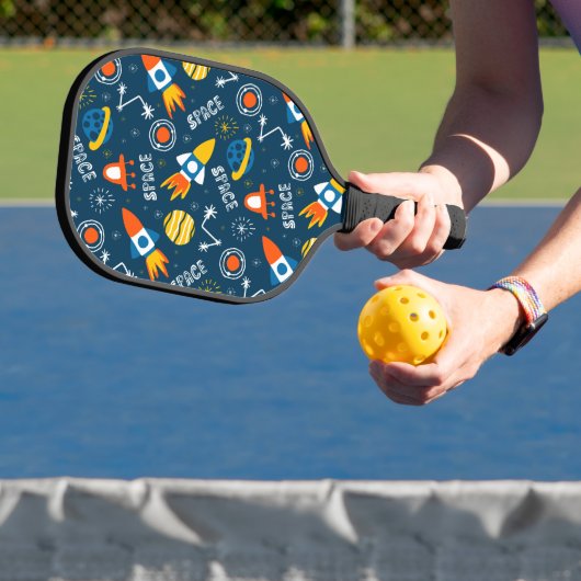Niedliche Raumabenteuermuster Pickleball Schläger (InSitu)