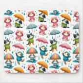 Niedliche Regenkatzen und Hunde mit Regenschirmen Mousepad (Vorne)