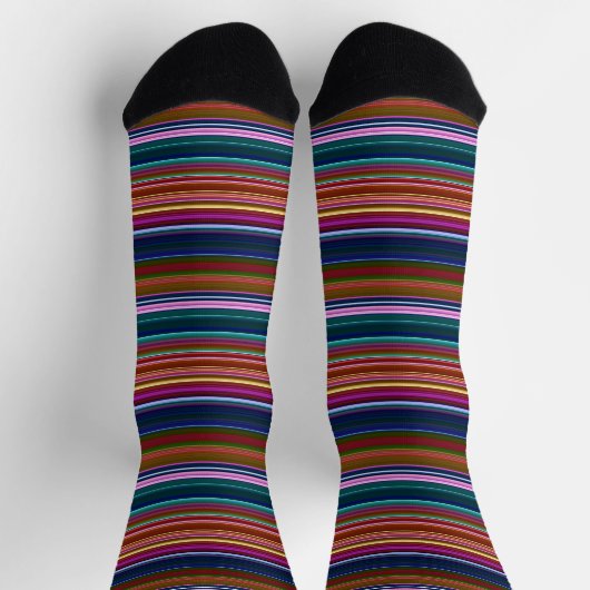 Niedliche Retrofarbenstreifen Socken (Oben)