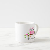 Niedliche rosa Eule auf kundengerechtem Namen der Espressotasse (Vorderseite Rechts)