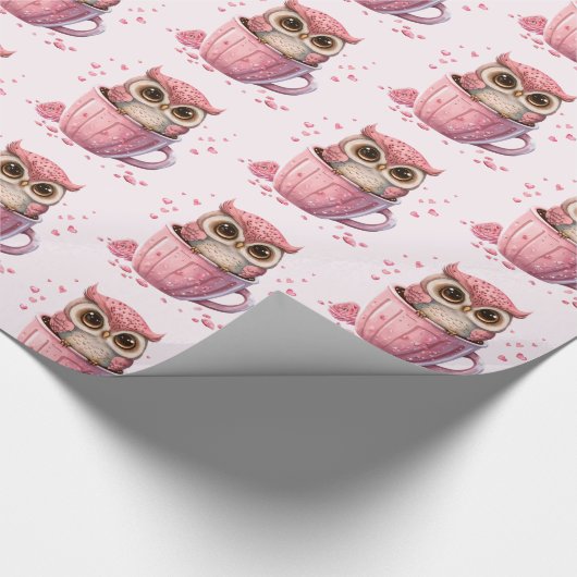 Niedliche rosa Eule im Cup Gemustert Geschenkpapier (Ecke)
