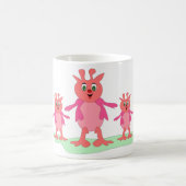 Niedliche rosa Fantasiewesen Whimsistische Außerir Kaffeetasse (Mittel)
