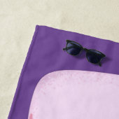 Niedliche rosa Marshmallows im Cartoon des Lagerfe Strandtuch (Beispiel)