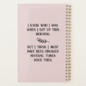 Niedliche rosa Raupe in der Alice im Wunderland Ku Planer (Rückseite)