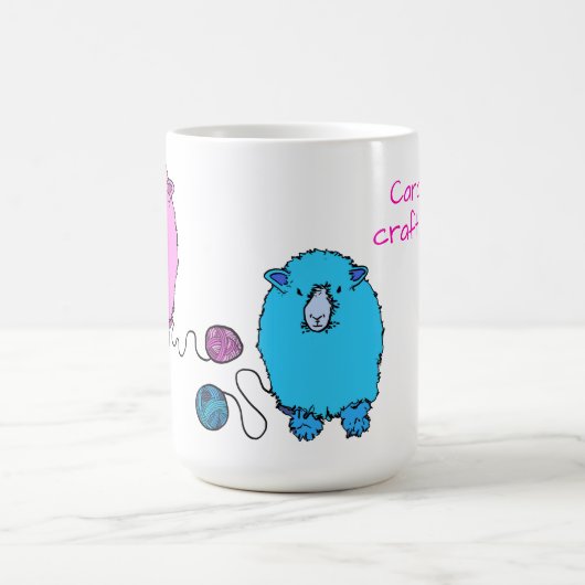 Niedliche rosa und blaue Schafe mit Wolle, persona Kaffeetasse (Mittel)