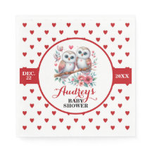 Niedliche rote Herzen und Eulen