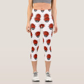 Niedliche , rote Ladybug-Cartoon-Abbildung Capri Leggings (Vorderseite)