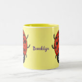 Niedliche , rote Ladybug-Cartoon-Abbildung Zweifarbige Tasse (Mittel)