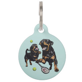 Niedliche Rottweiler Hunde Tennis spielen Haustiermarke
