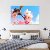 Niedliche Sakura-Blume für die Frühlingssonne Leinwanddruck (Insitu (Schlafzimmer))